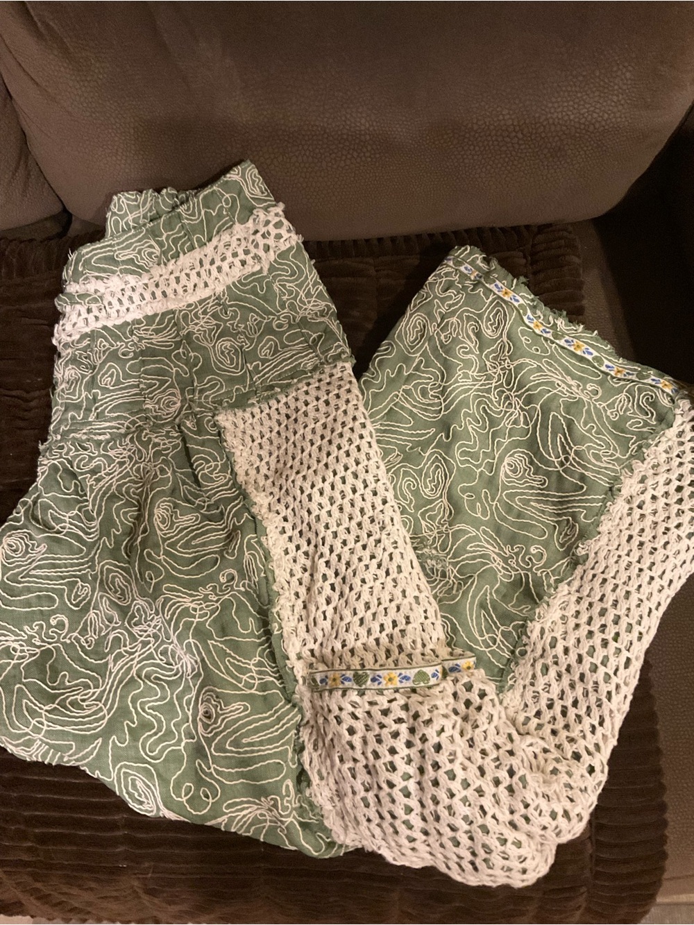POL Green Paisley-Print Crochet-Trim Wide-Leg Pants - Picture 3 of 7